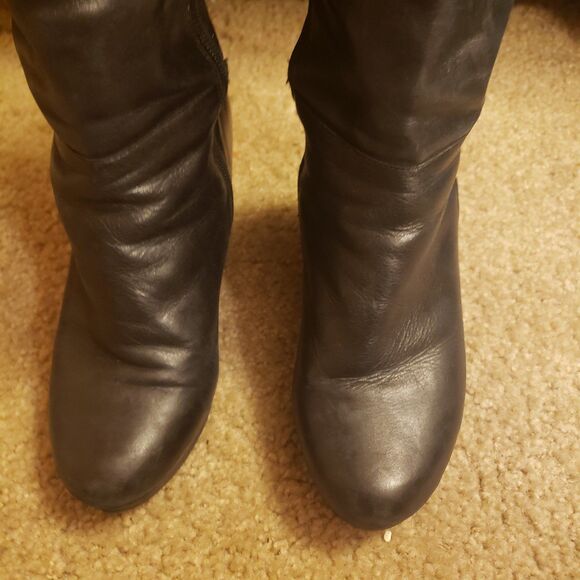 Aldo wedge black boot
Side zipper 
Size 6.5 - Picture 2 of 6